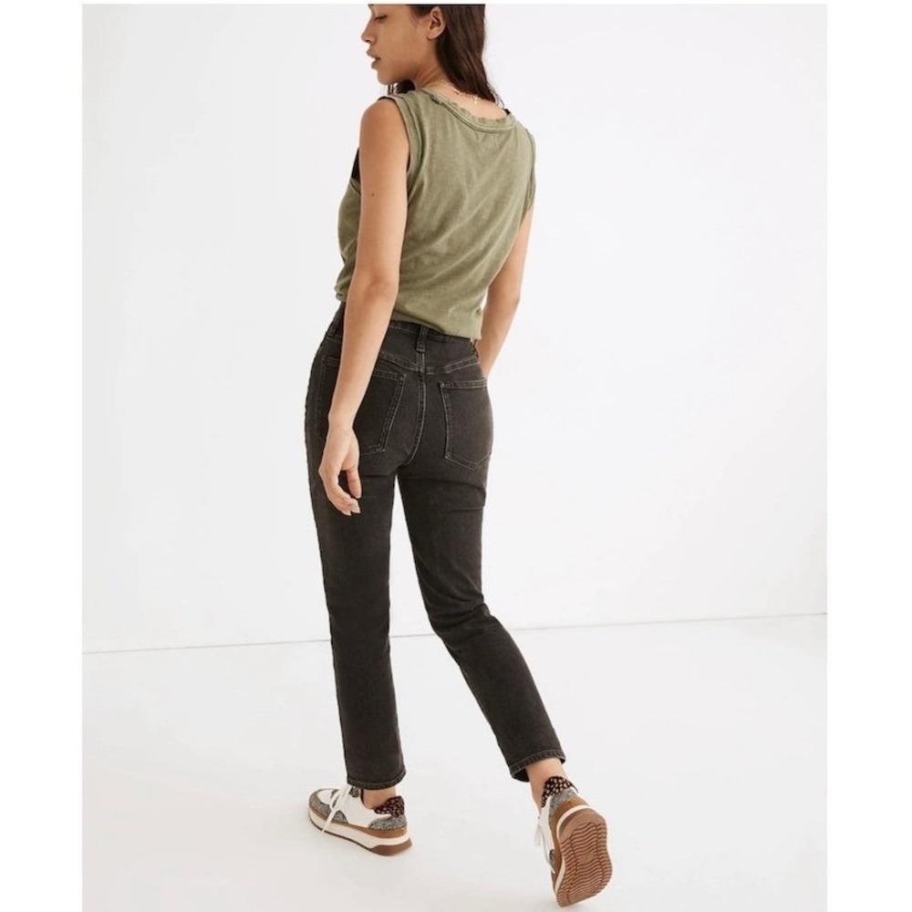 Madewell The Curvy Perfect Vintage Jean Faded Black Raw Hem SIZE 26